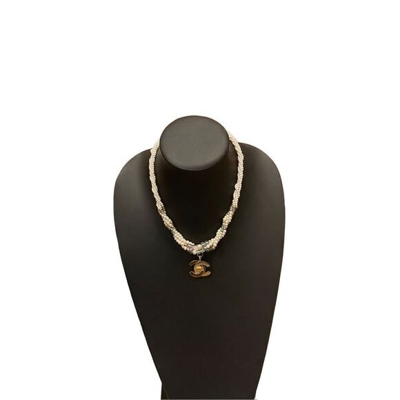 C*H*A*N*E*L Choker  - Picture 1 of 4